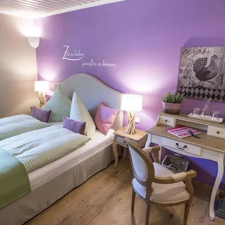 Waldruhe Hotel 4*